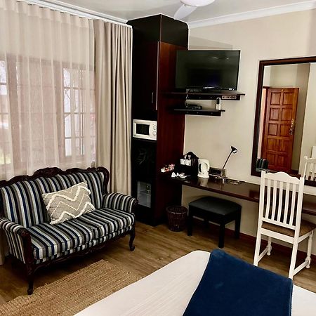 Dunvegan Execu Lodge Edenvale Exterior photo